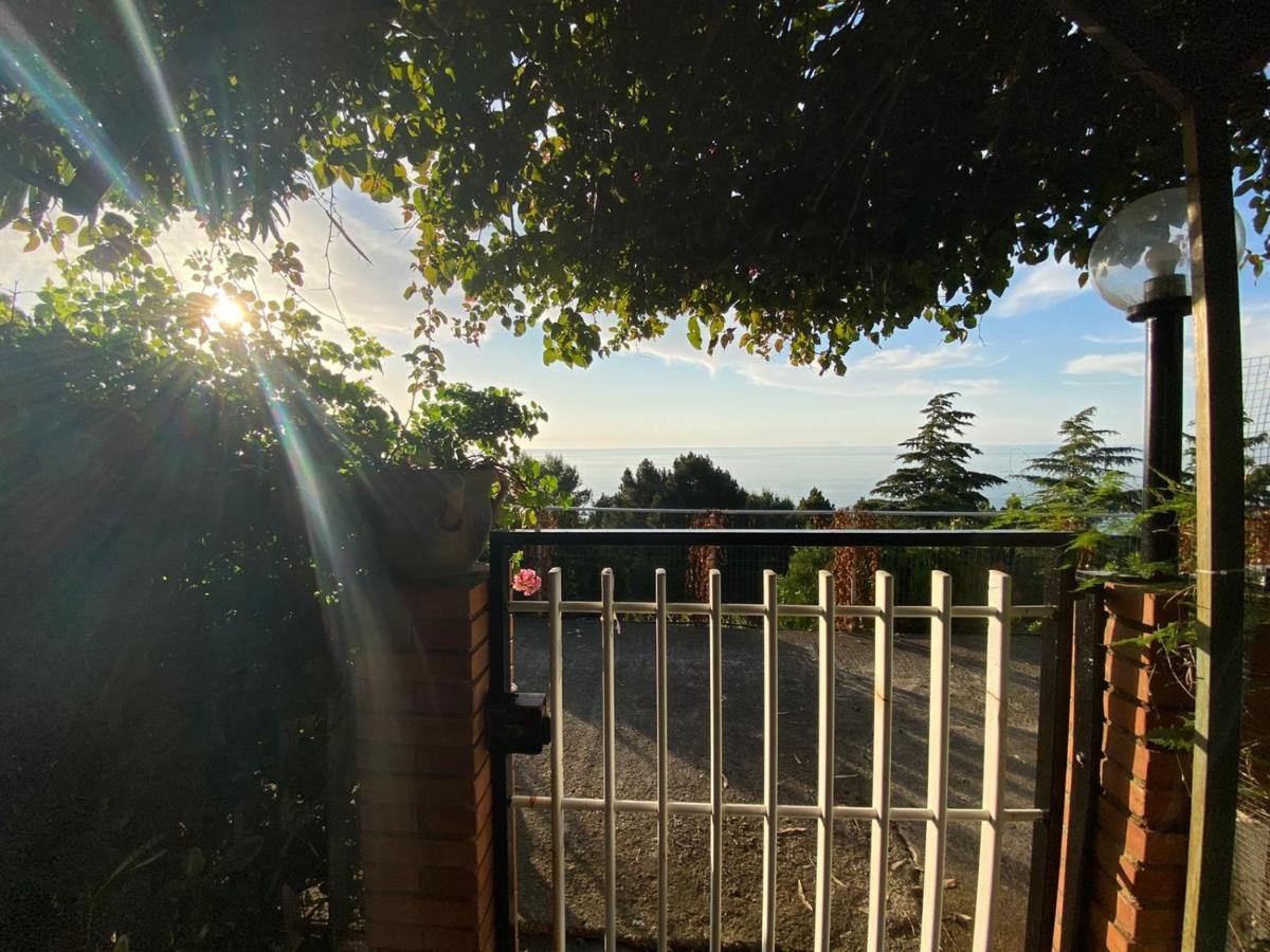 Villetta Sul Mare 阿奎多尔奇 外观 照片